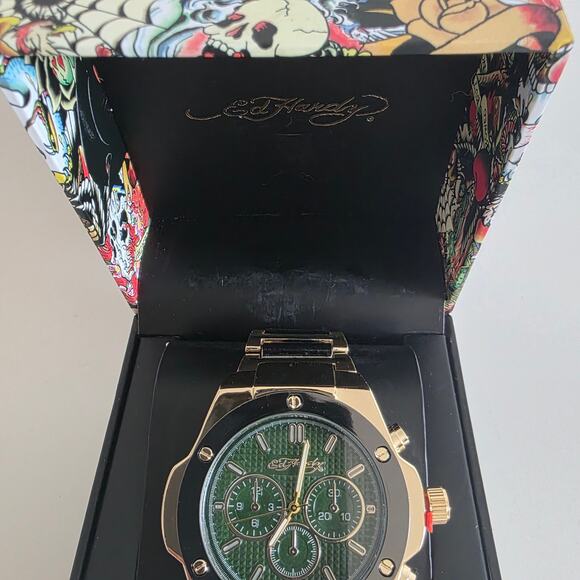 Ed Hardy Men’s Gold Tone Watch Green Dial Chronograph Style New With Box main image 4